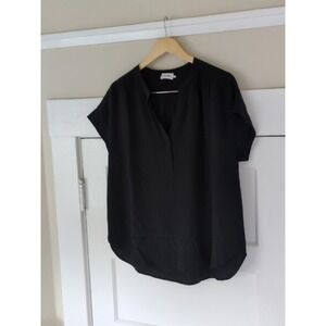 R Label Silk Short Sleeve Blouse T Shirt Black Sz Medium Pullover V Neck
